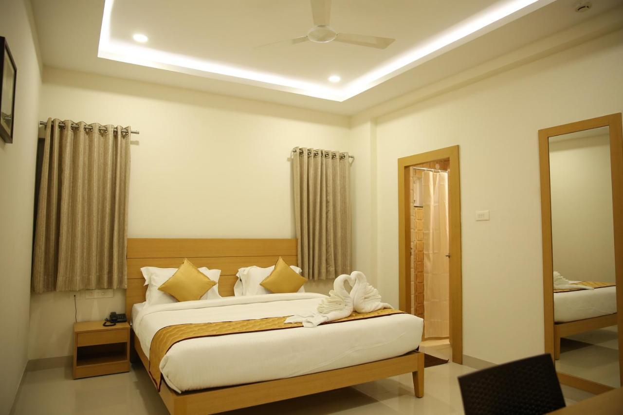 Mg Iris Hotel Tirupati Exterior foto